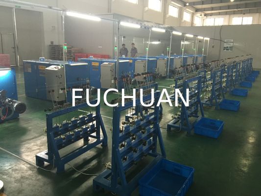 Máy xoắn dây truyền động dây đai Máy đùn dây Thiết bị vận hành dễ dàng