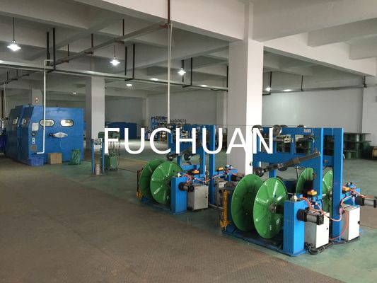Máy cắt dây kim loại có năng suất cao 18.5Kw màn hình cảm ứng hoạt động