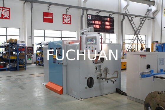 Máy xoắn đôi mạnh mẽ có tính năng bảo trì tích hợp dễ dàng Vận hành cáp hợp lý
