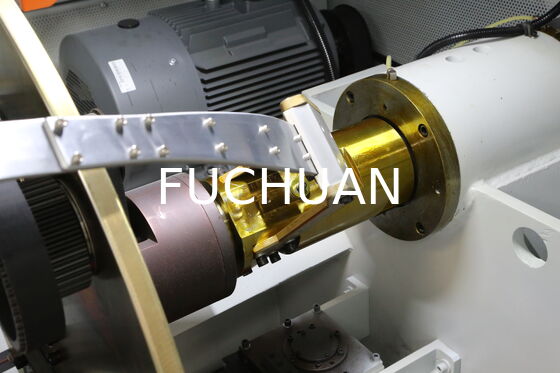 Máy ghép hai vòng xoắn được thiết kế với vật liệu mạnh mẽ Cáp carbon cung và đường băng chính xác cho dây bền